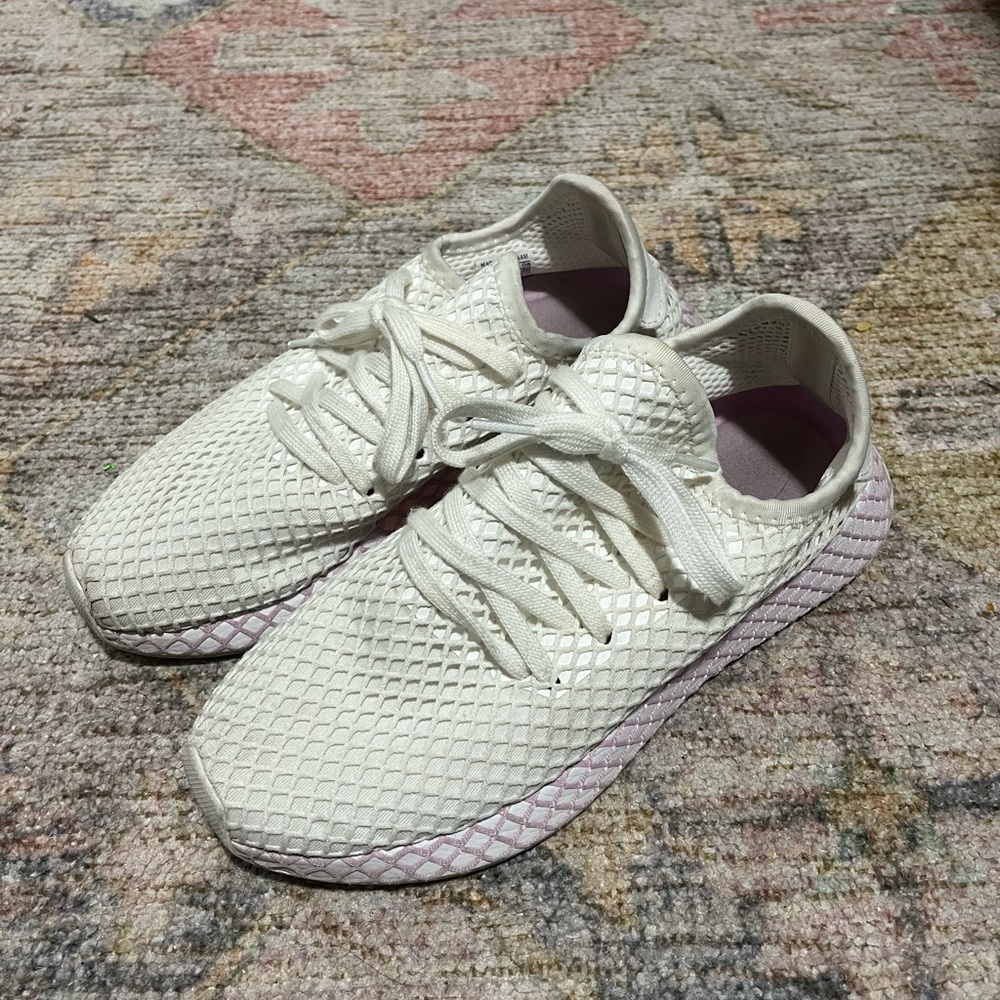 Adidas Sneakers